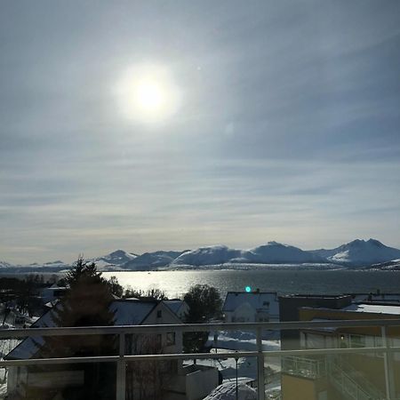 Arctic Homestay With Northern Light Viewpoint Tromsø Exterior foto